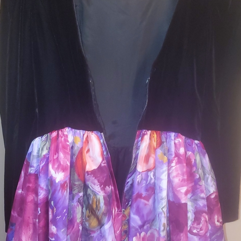 Jessica McClintock Party Event Velvet Floral Formal Dress - Picture 8 of 10